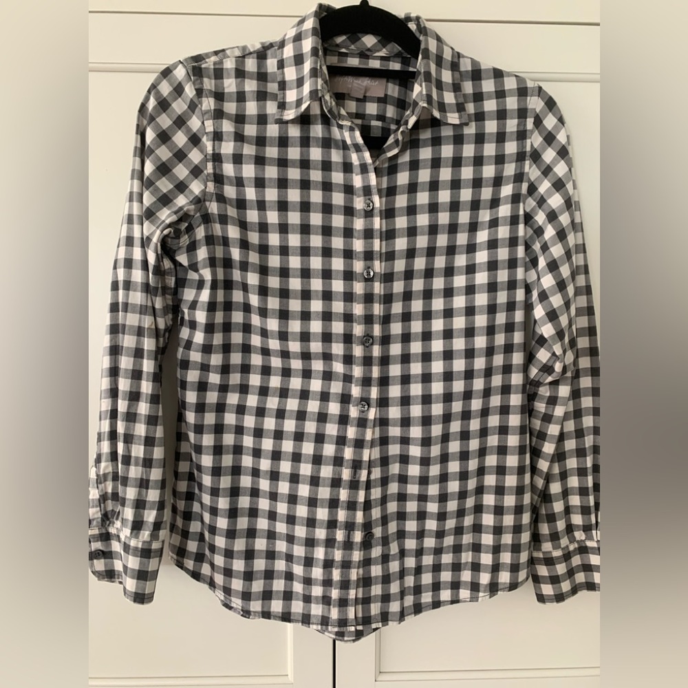Banana Republic Soft Cotton Gingham Button Down Shirt